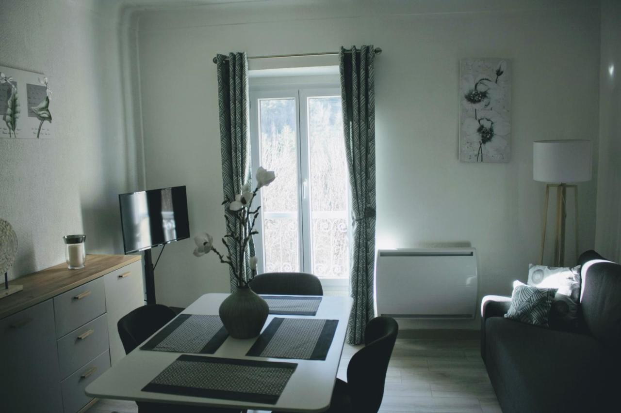 Charmant Appartement Au Coeur Des Gres D Анно Экстерьер фото